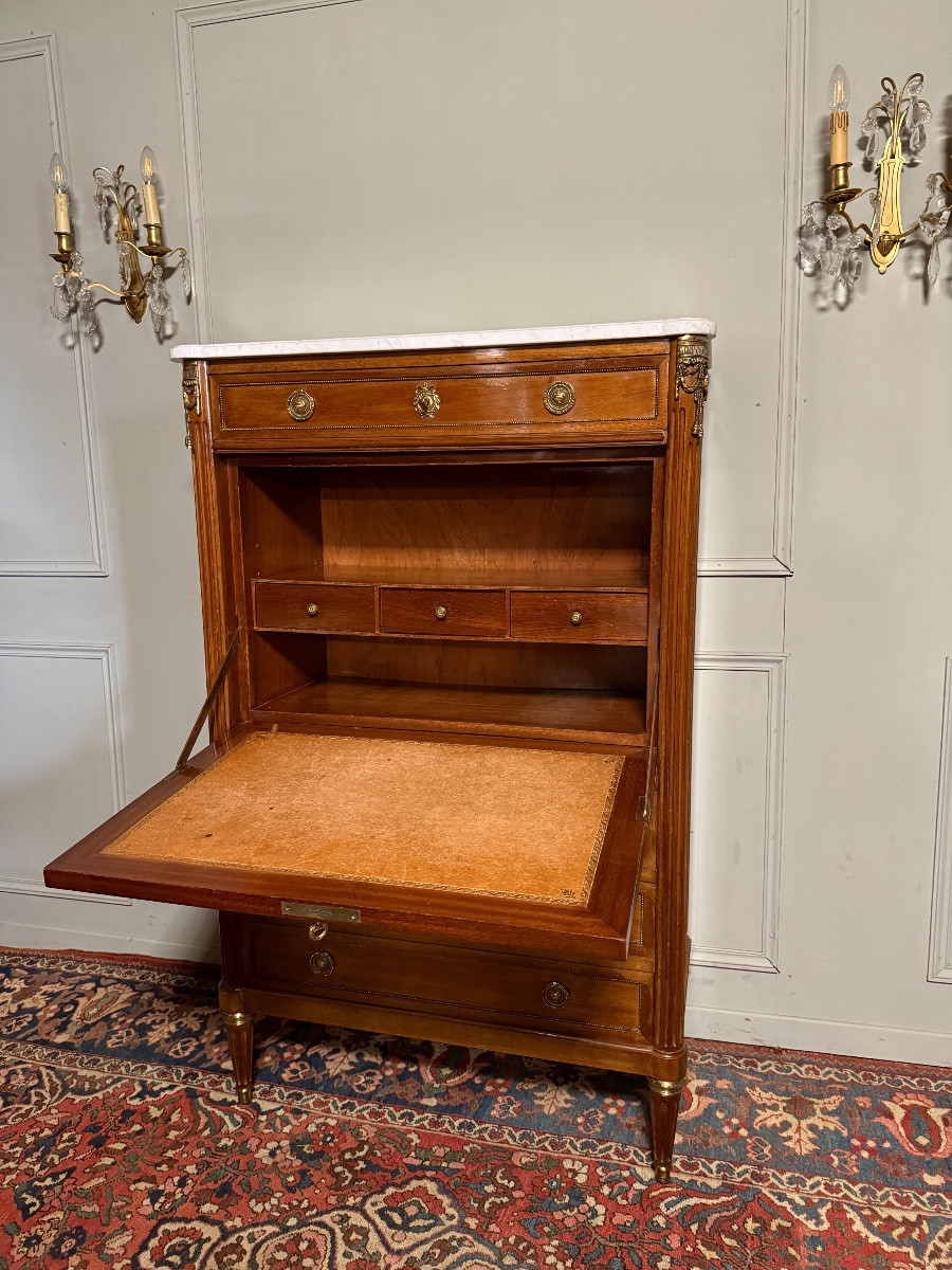 Réservé - SECRÉTAIRE DE STYLE LOUIS XVI EN ACAJOU – Image 7