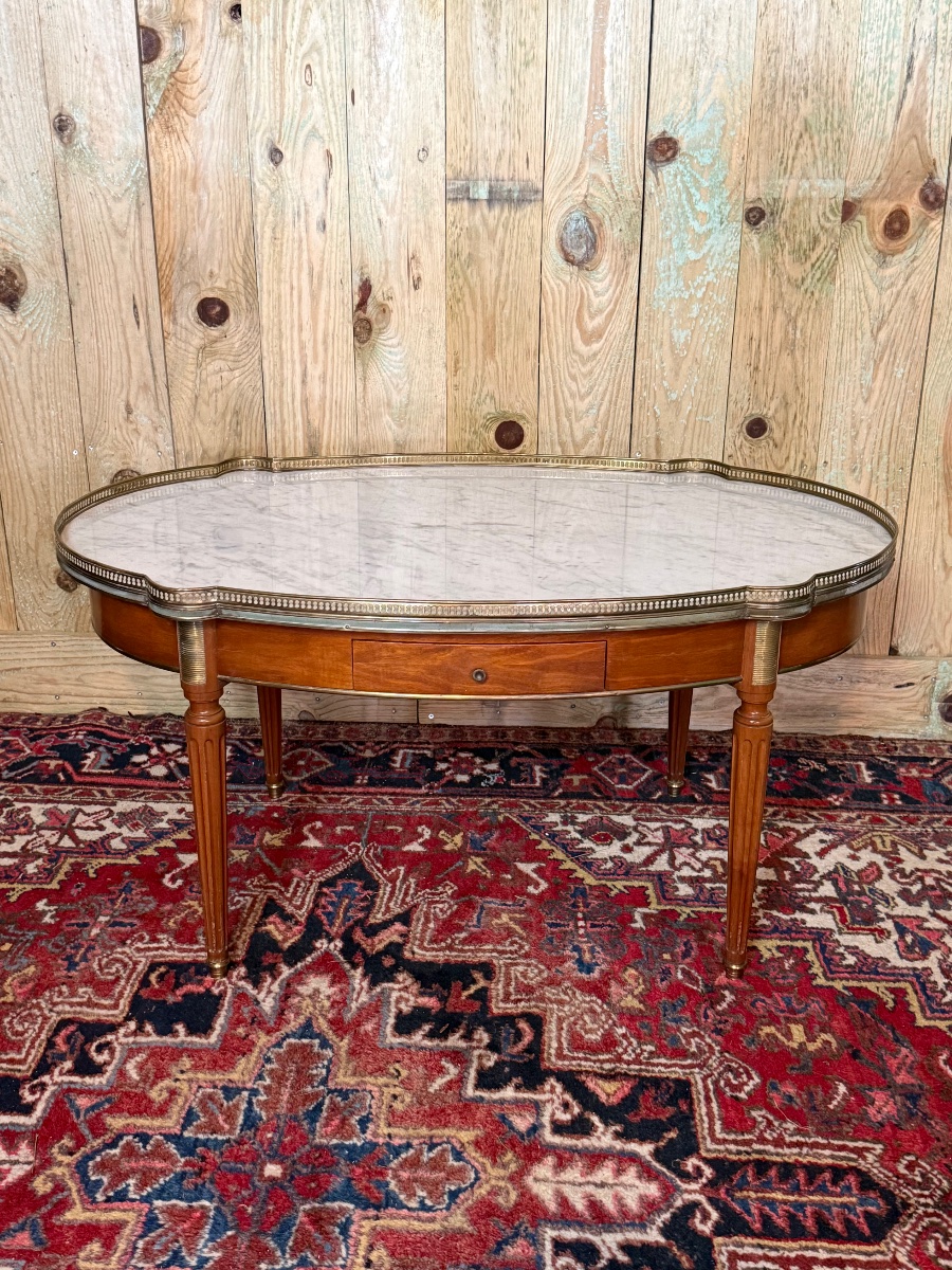 Table basse de style Louis XVI en acajou – Image 4