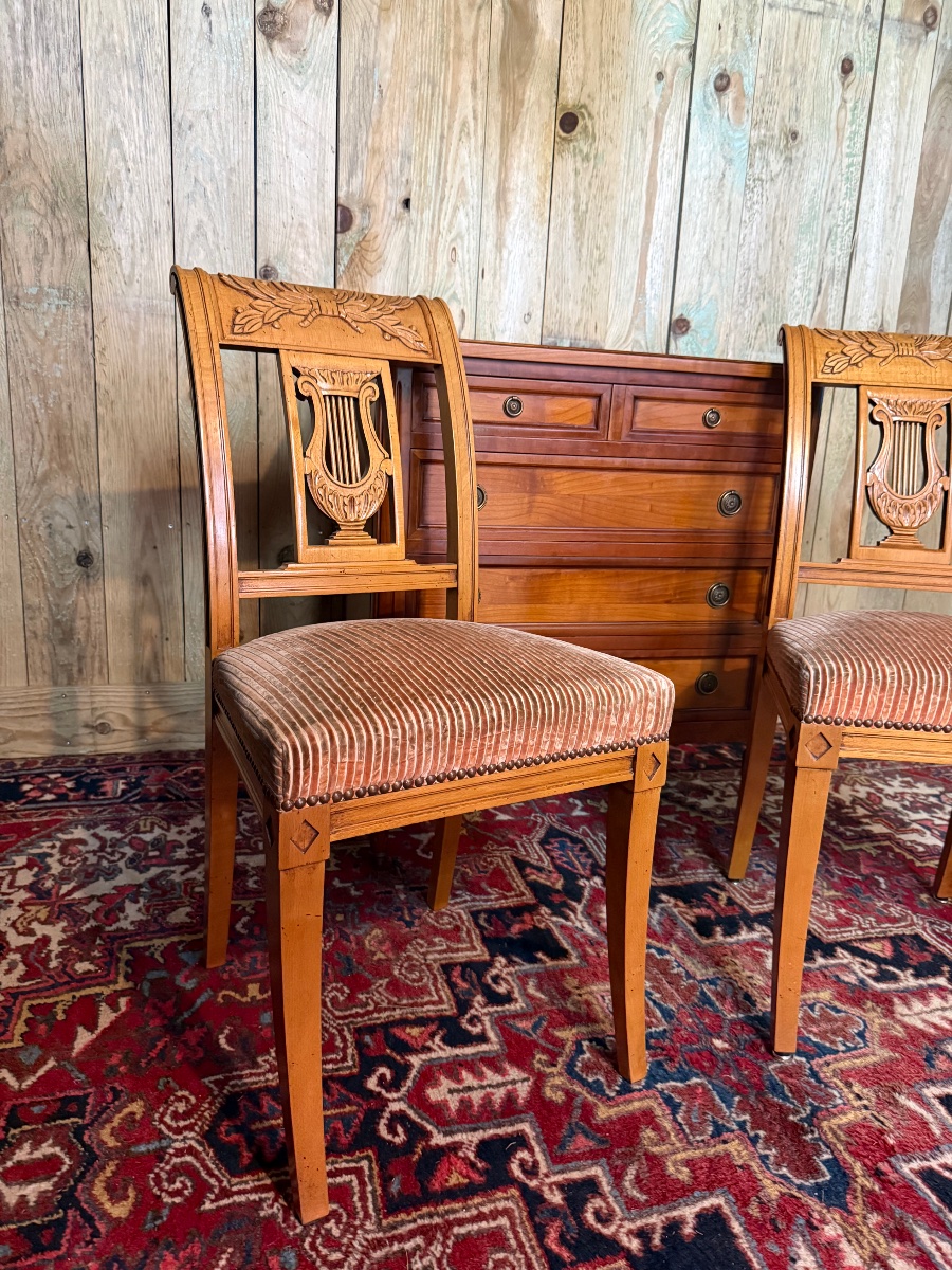 Paire de chaises directoire à la lyre – Image 3