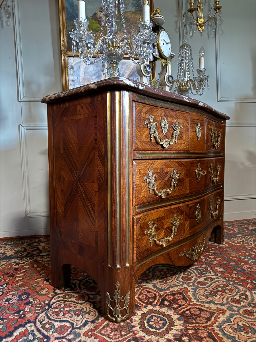 Commode de style Régence en marqueterie. – Image 3