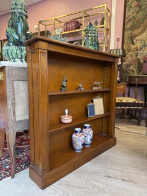 BIBUS/BIBLIOTHÈQUE DE STYLE DIRECTOIRE EN BOIS NATUREL.