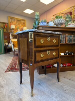COMMODE TRANSITION D'ÉPOQUE XVIII ÈME EN MARQUETERIE