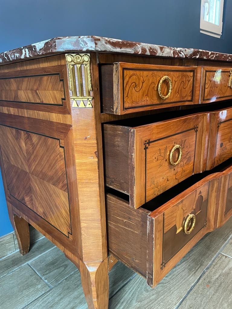 Commode de style Transition à décor de vases fleuris et potiches – Image 7
