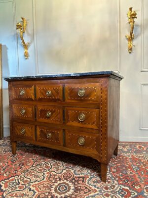 Commode Louis XVI D’époque XVIII ème, En Marqueterie.