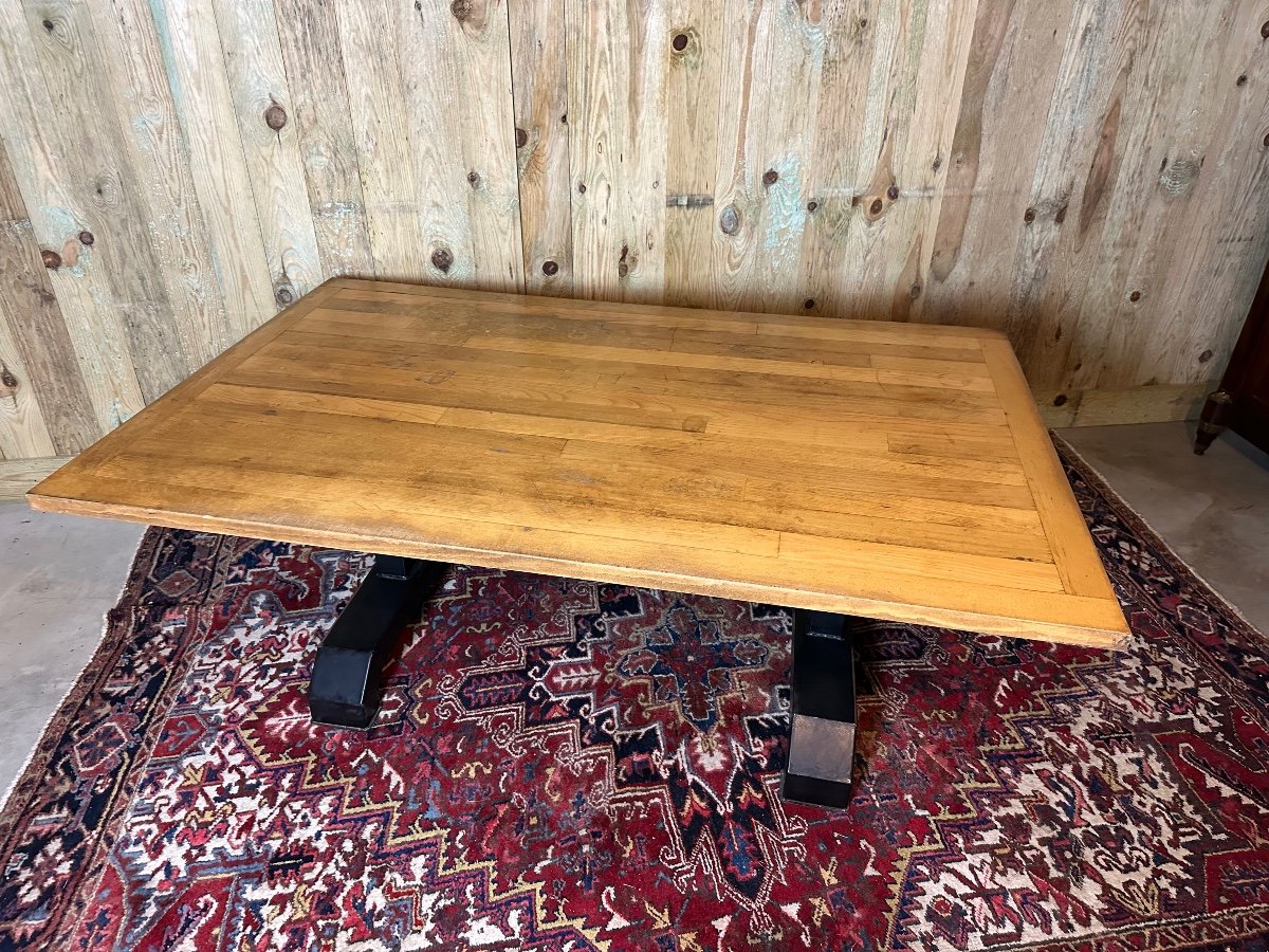 Grande Table Industrielle En Chêne Et Métal. – Image 3