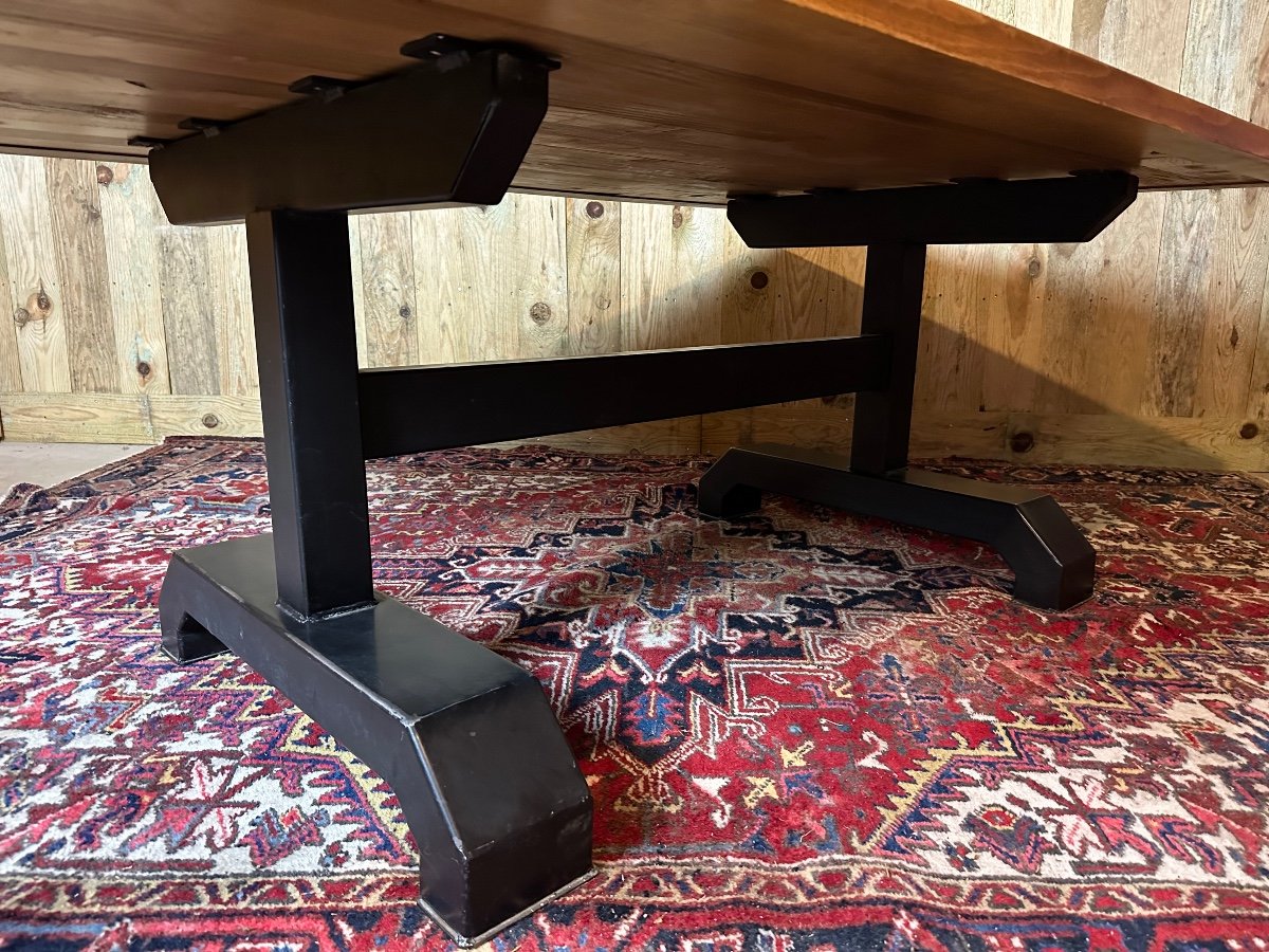 Grande Table Industrielle En Chêne Et Métal. – Image 4