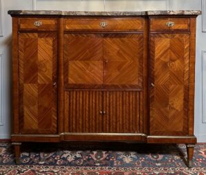 Buffet De Style Louis XVI En Marqueterie.