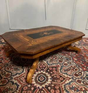 Table Basse En Marqueterie, D’époque XIX ème.