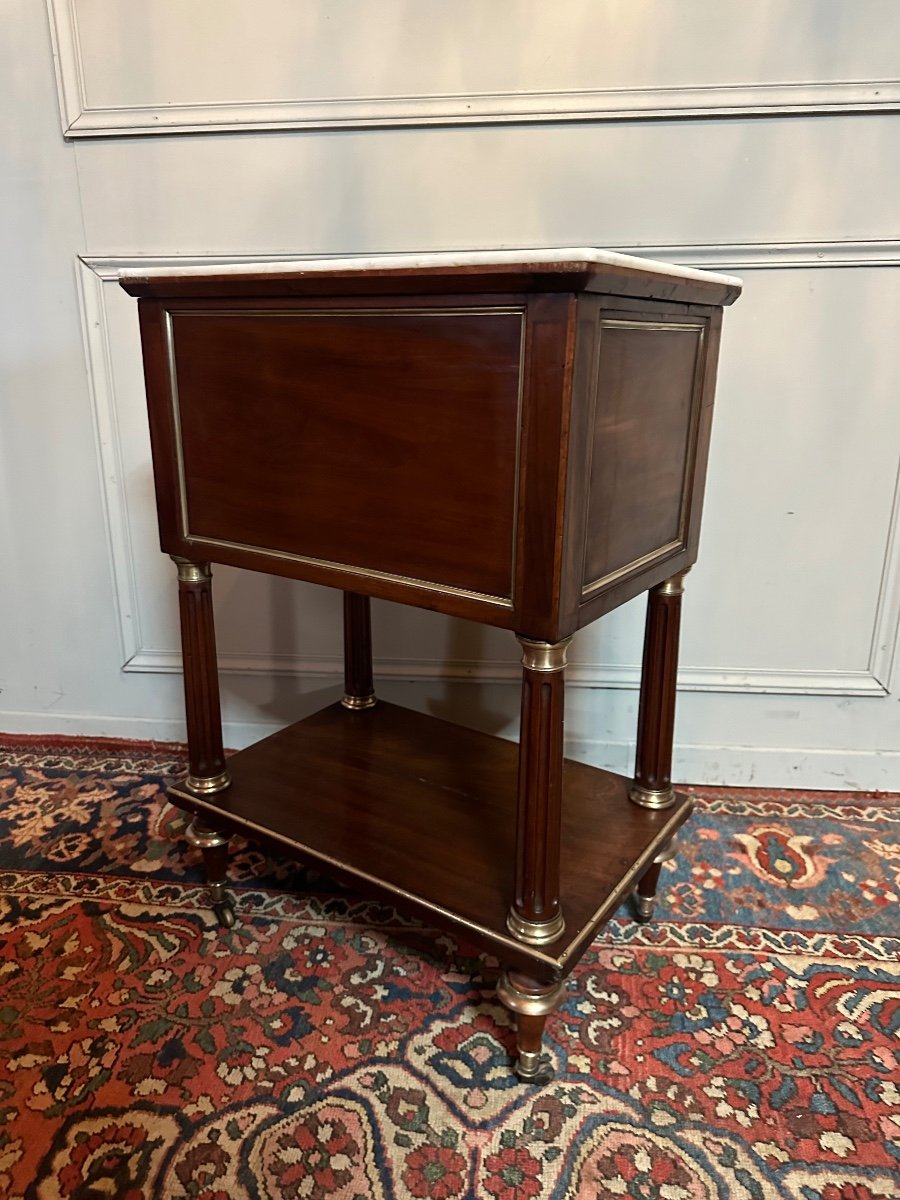 Table Chiffonnière / Chevet D’époque Louis XVI En Acajou. – Image 3