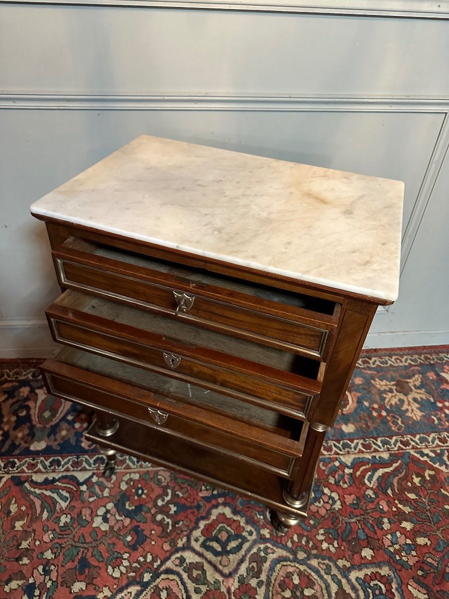 Table Chiffonnière / Chevet D’époque Louis XVI En Acajou. – Image 4