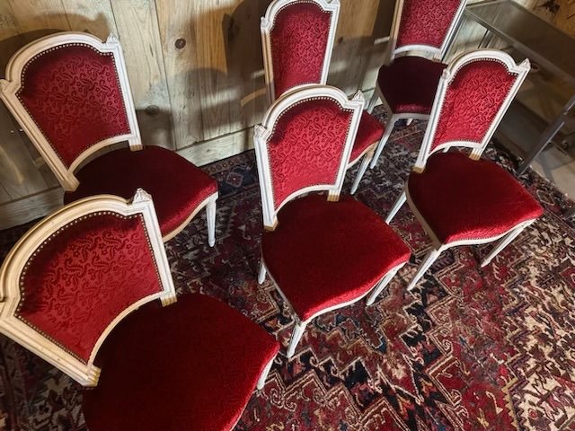 Suite De Six Chaises De Style Louis XVI. – Image 3