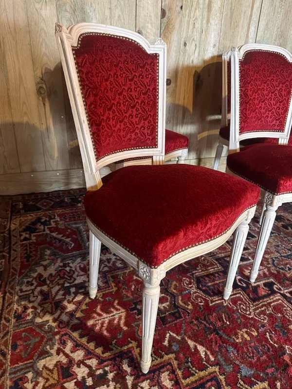 Suite De Six Chaises De Style Louis XVI. – Image 6