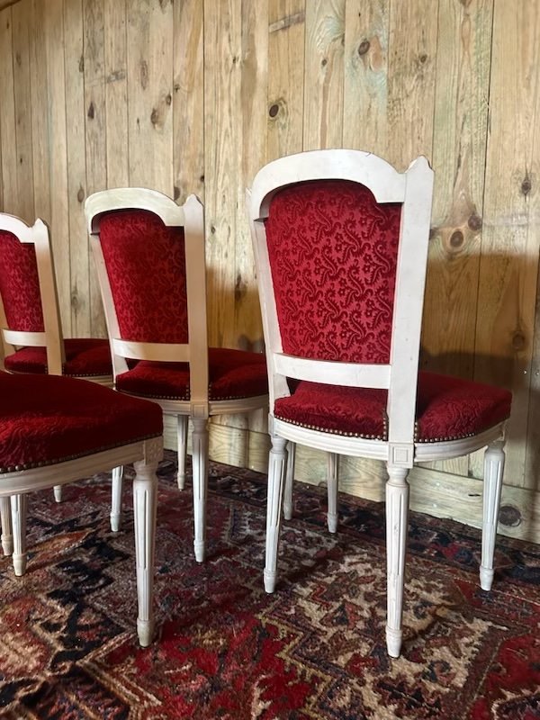 Suite De Six Chaises De Style Louis XVI. – Image 7