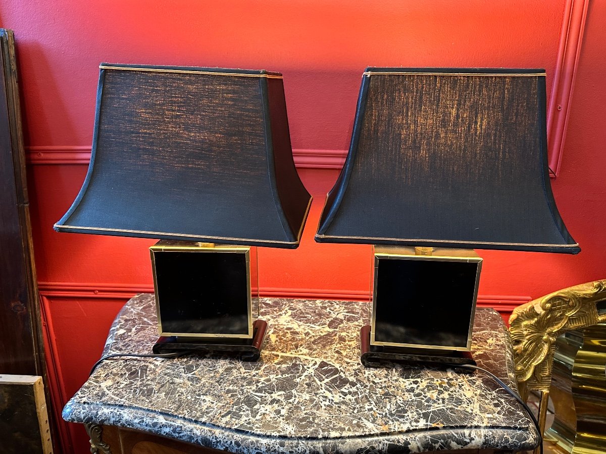 Paire De Lampes Chinoises En Laiton Et Laque. – Image 3