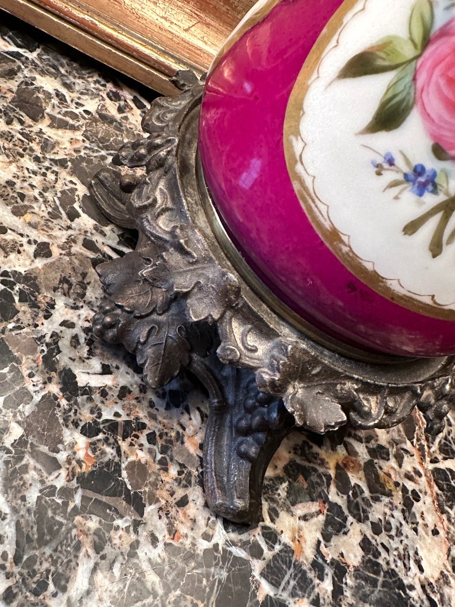 Paire de lampes en porcelaine de Paris du XIXe siècle – Image 5