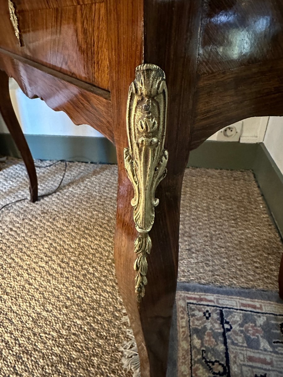 Commode De Style Louis XV En Marqueterie. – Image 4