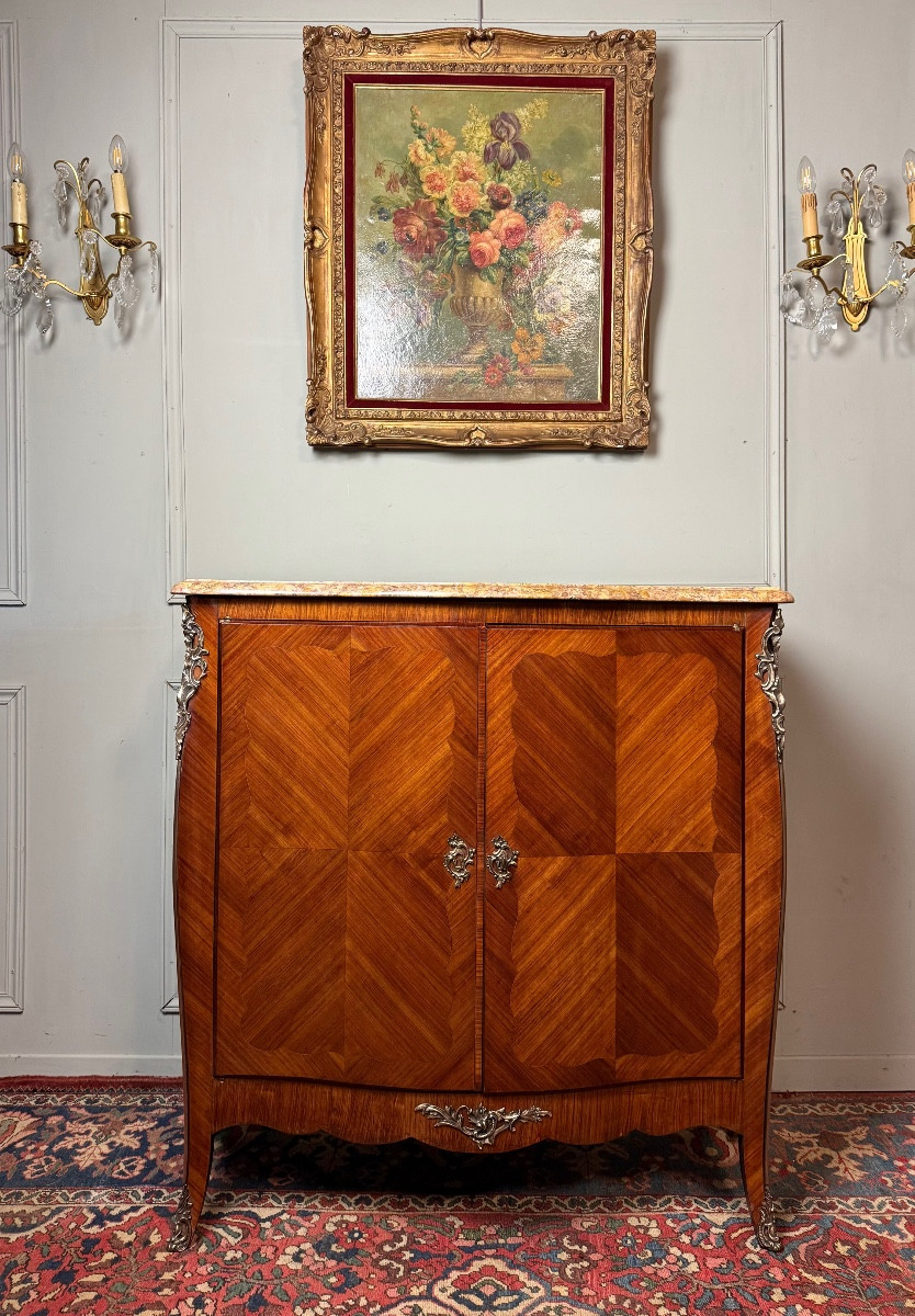 Buffet de style Louis XV en marqueterie