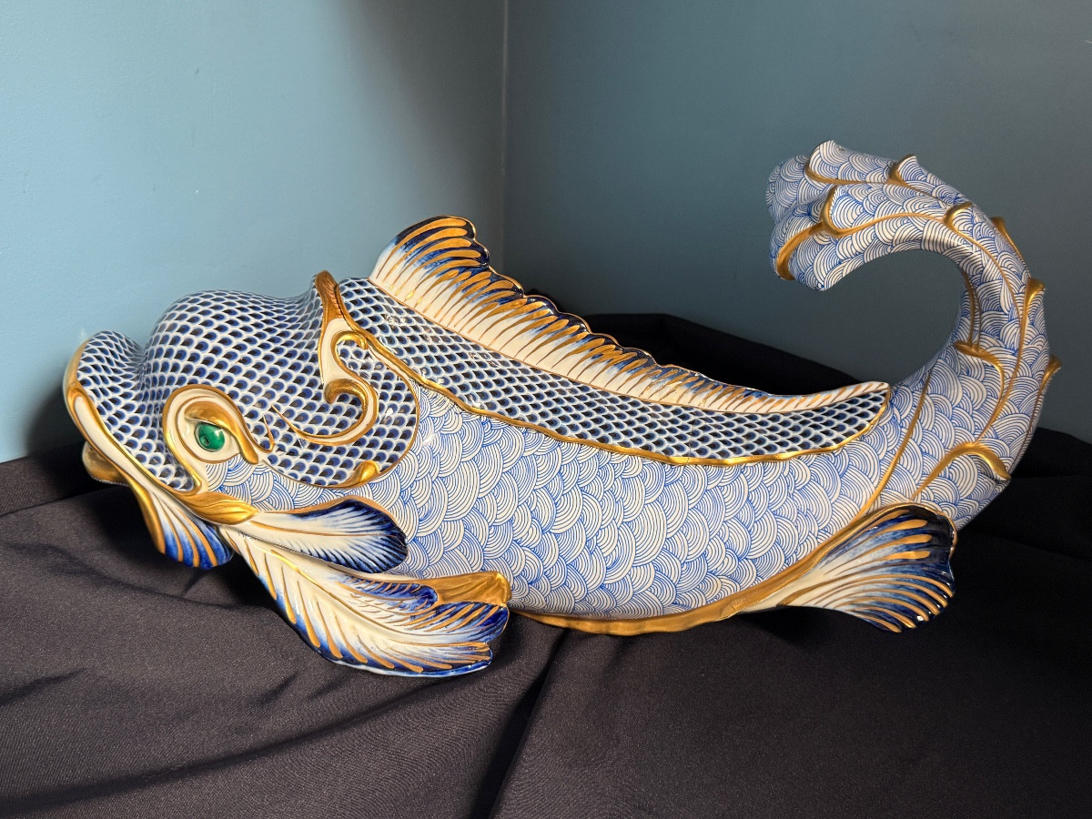 Giulia Mangani pour Ogetti, poisson en porcelaine peinte à la main