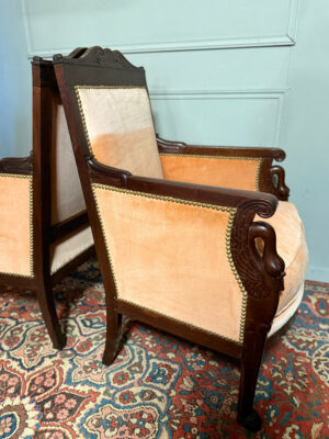 Paire de bergères d’époque Consulat, attribuées aux Jacob Frères