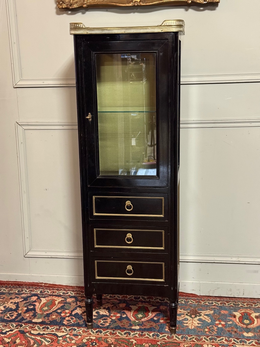 Vitrine de style Louis XVI laquée noir – Image 2