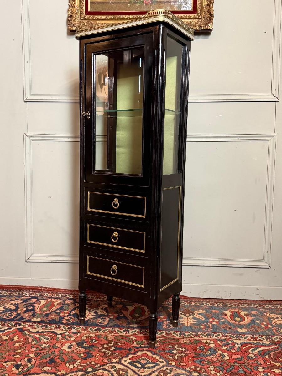 Vitrine de style Louis XVI laquée noir – Image 4