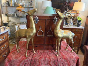 Paire de cerf et biche en laiton Hollywood Regency vers 1970