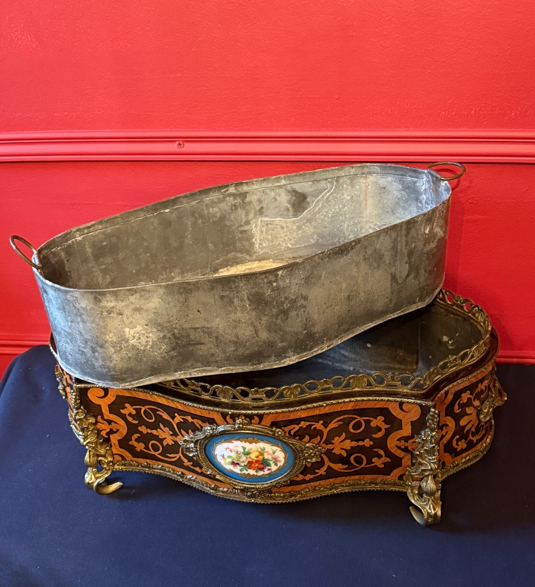 Grande jardinière en marqueterie d’époque Napoléon III – Image 7