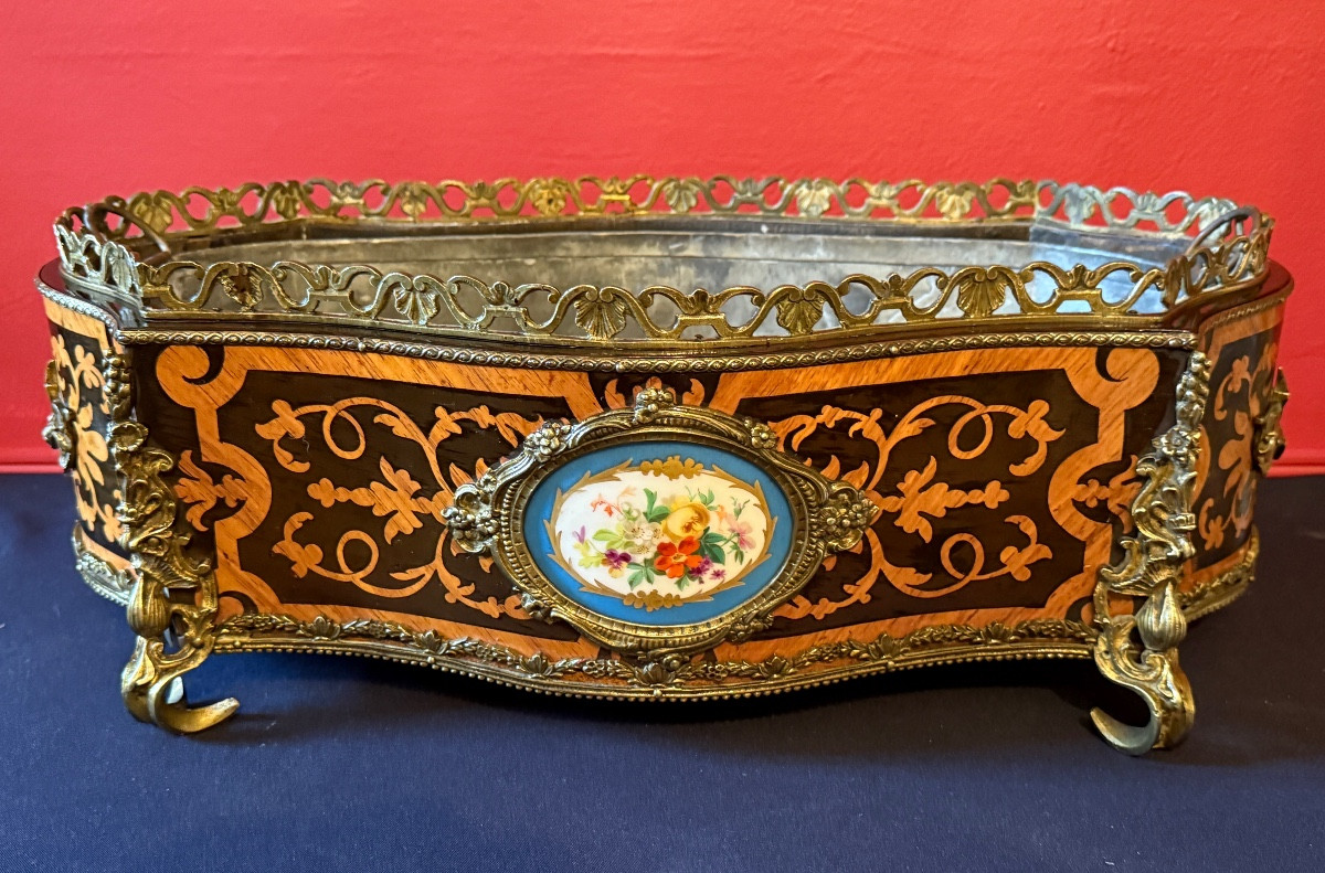 Grande jardinière en marqueterie d’époque Napoléon III