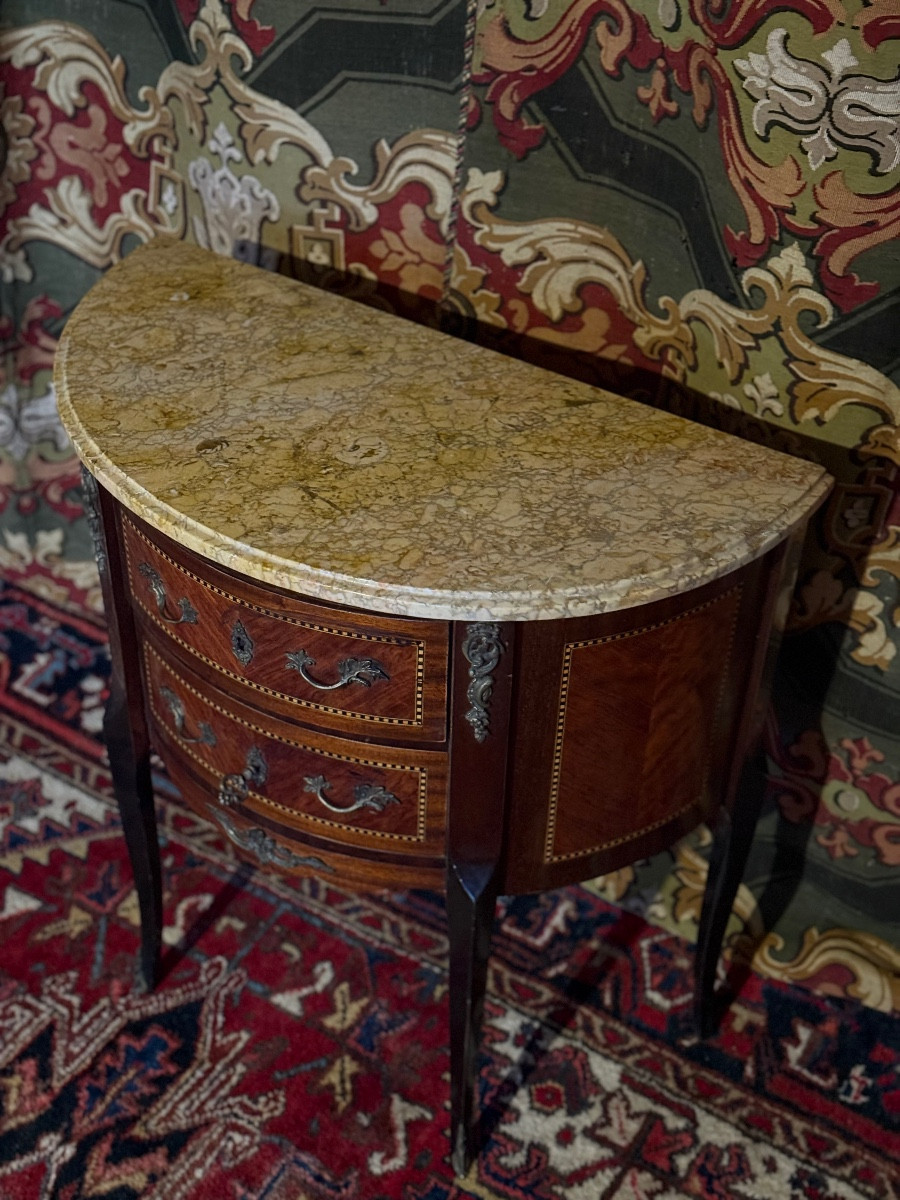 Commode de style Transition en marqueterie – Image 3
