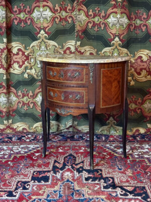 Commode de style Transition en marqueterie