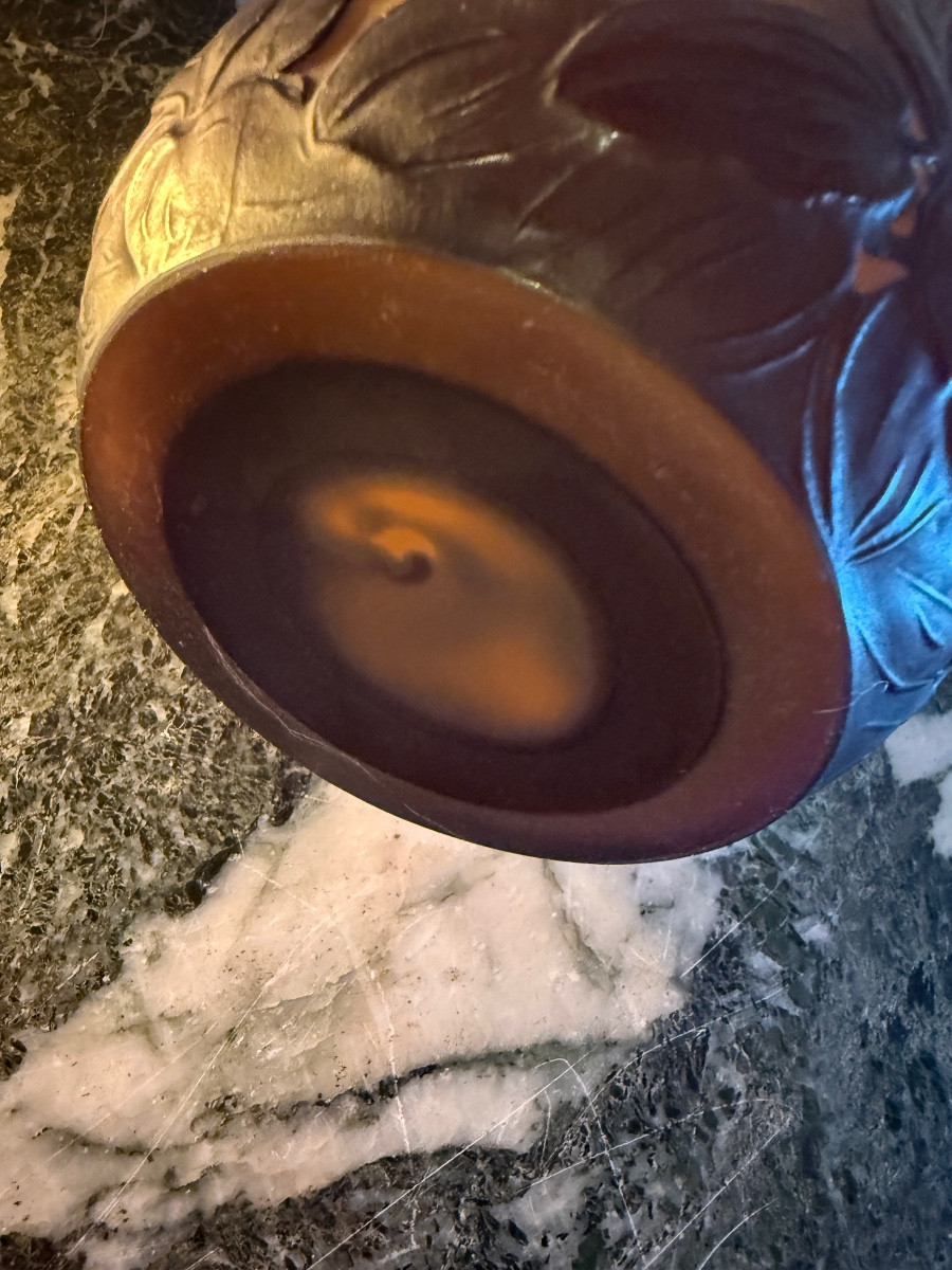 Établissements Gallé – Vase en verre multicouche à décor de clématites – Image 5