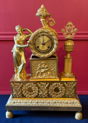 Pendule "Déesse Flore" en bronze doré – XIXe