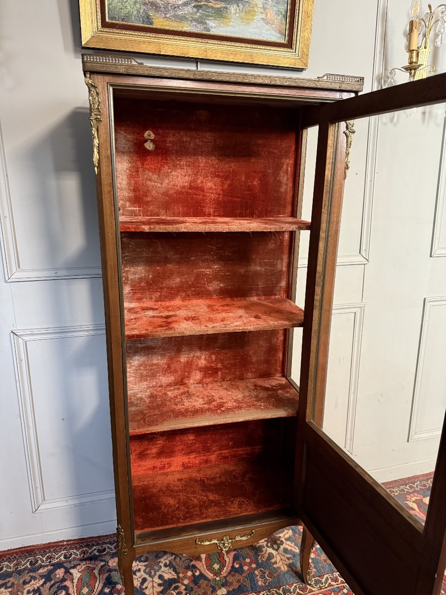 Vitrine / argentier de style Transition au vernis Martin – Image 5