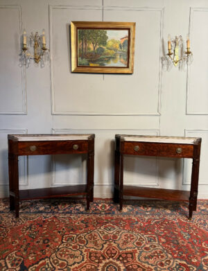Paire de consoles Louis XVI