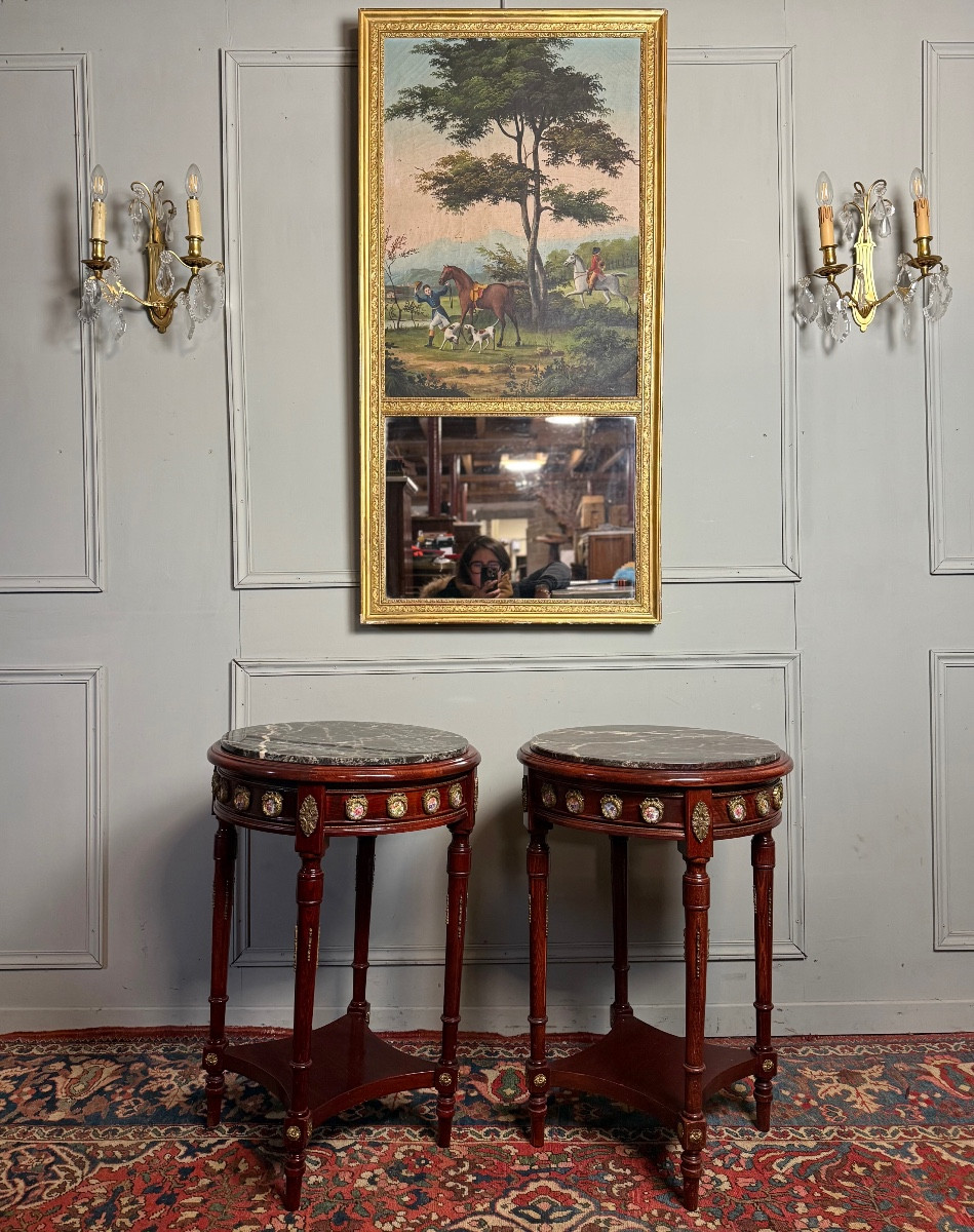 Paire de guéridons de style Louis XVI à plaques de porcelaine – Image 7