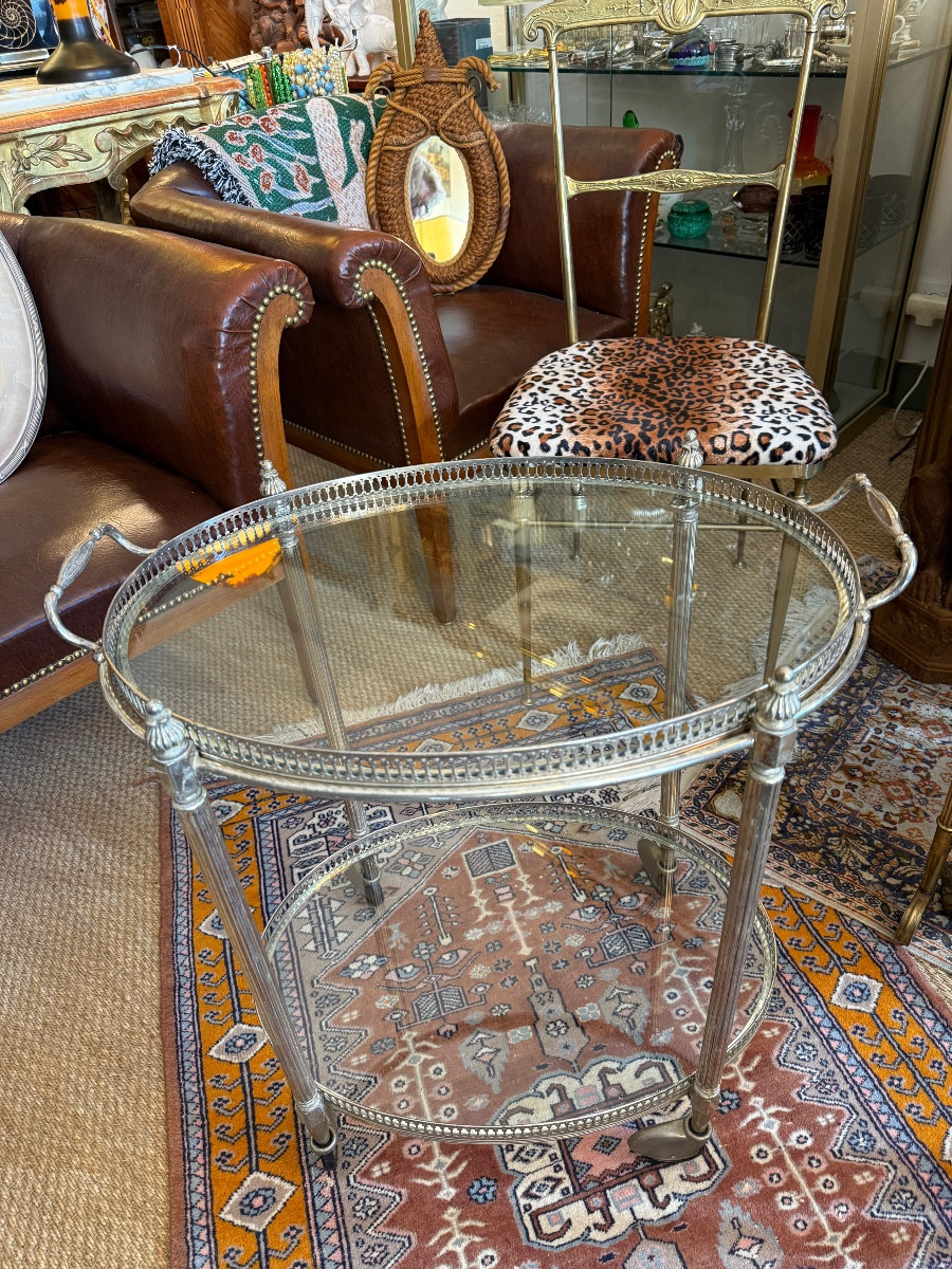 Table roulante ovale néo-classique en métal argenté – Maison Baguès – Image 7