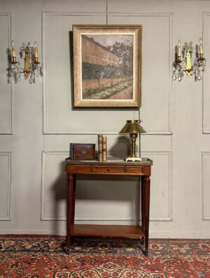 Console de style Louis XVI, époque XXe siècle
